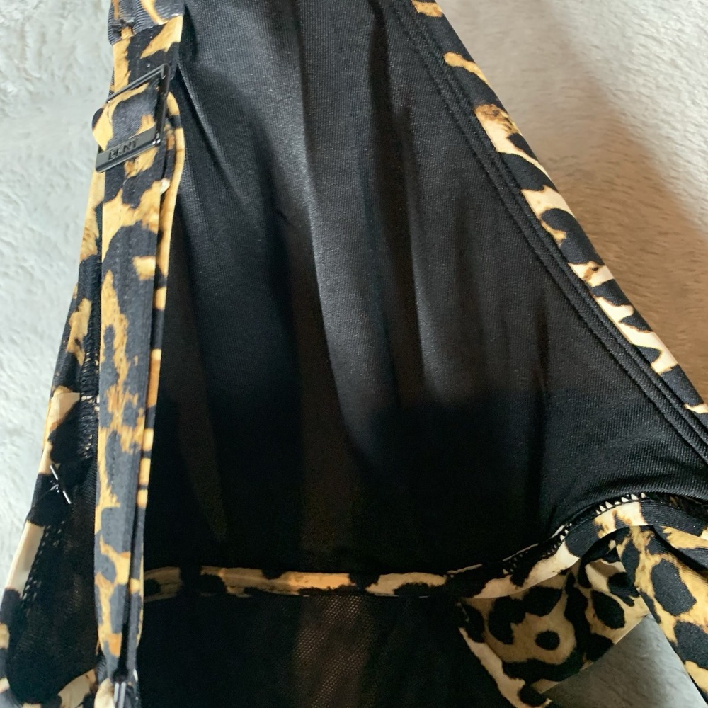 DKNY Women's Swimsuit S One Piece Animal Leopard Print Twist Front Keyhole NWT - Picture 7 of 8